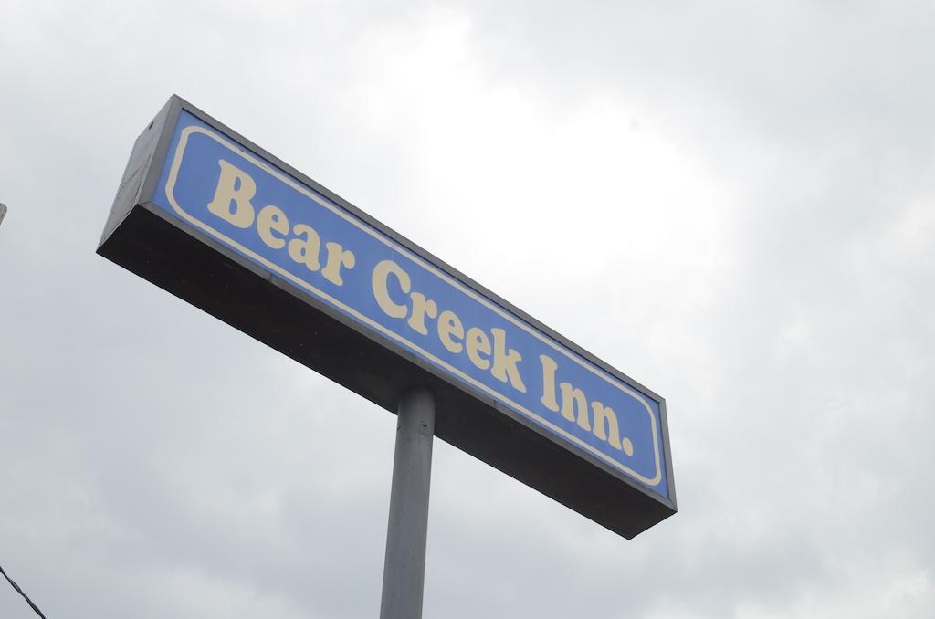 Bear Creek Inn Addicks Экстерьер фото